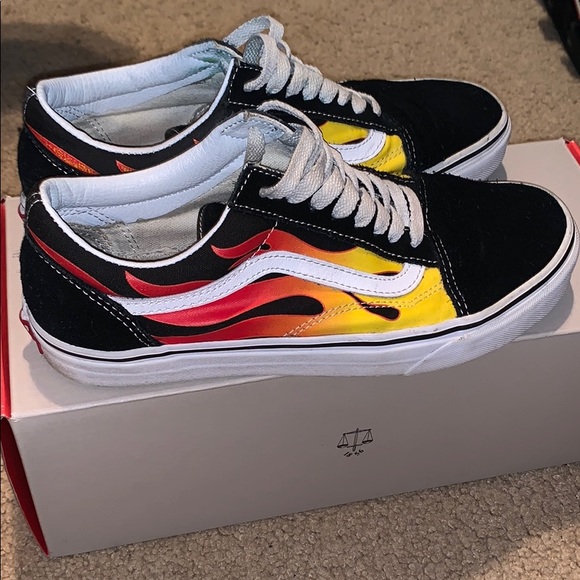 Flame Vans - Picture 3 of 4